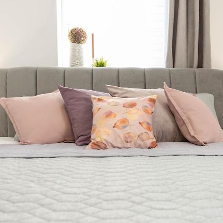 Apartmani Sun & Moon Bjelovar Esterno foto