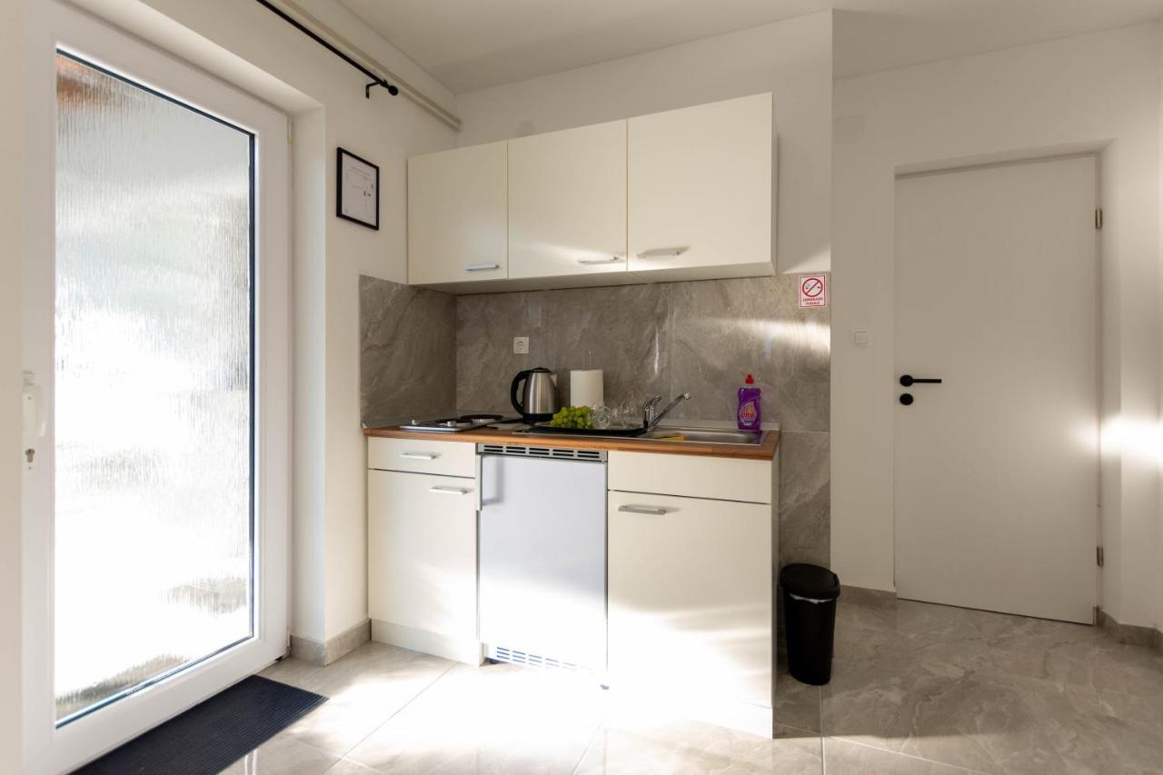 Apartmani Sun & Moon Bjelovar Esterno foto