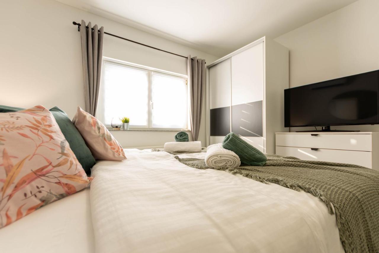 Apartmani Sun & Moon Bjelovar Esterno foto