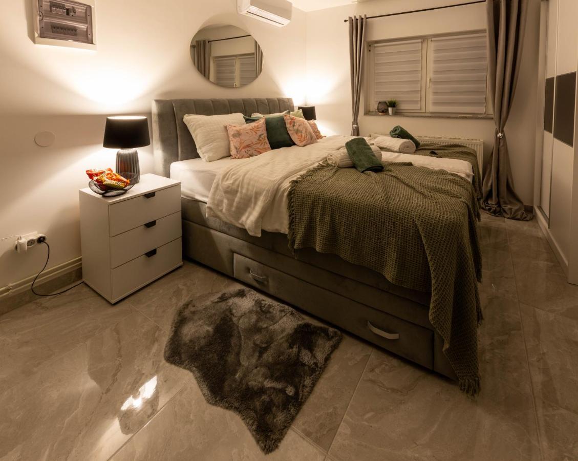 Apartmani Sun & Moon Bjelovar Esterno foto