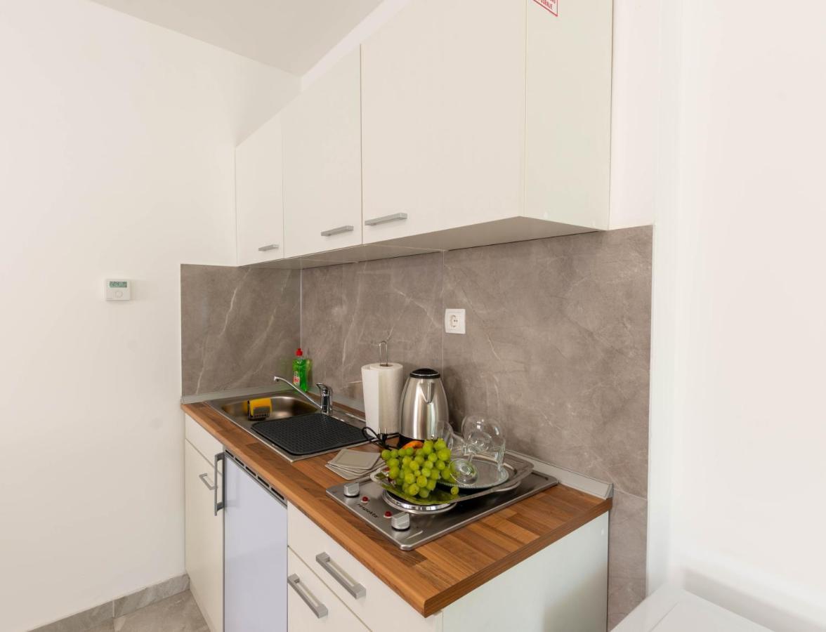 Apartmani Sun & Moon Bjelovar Esterno foto