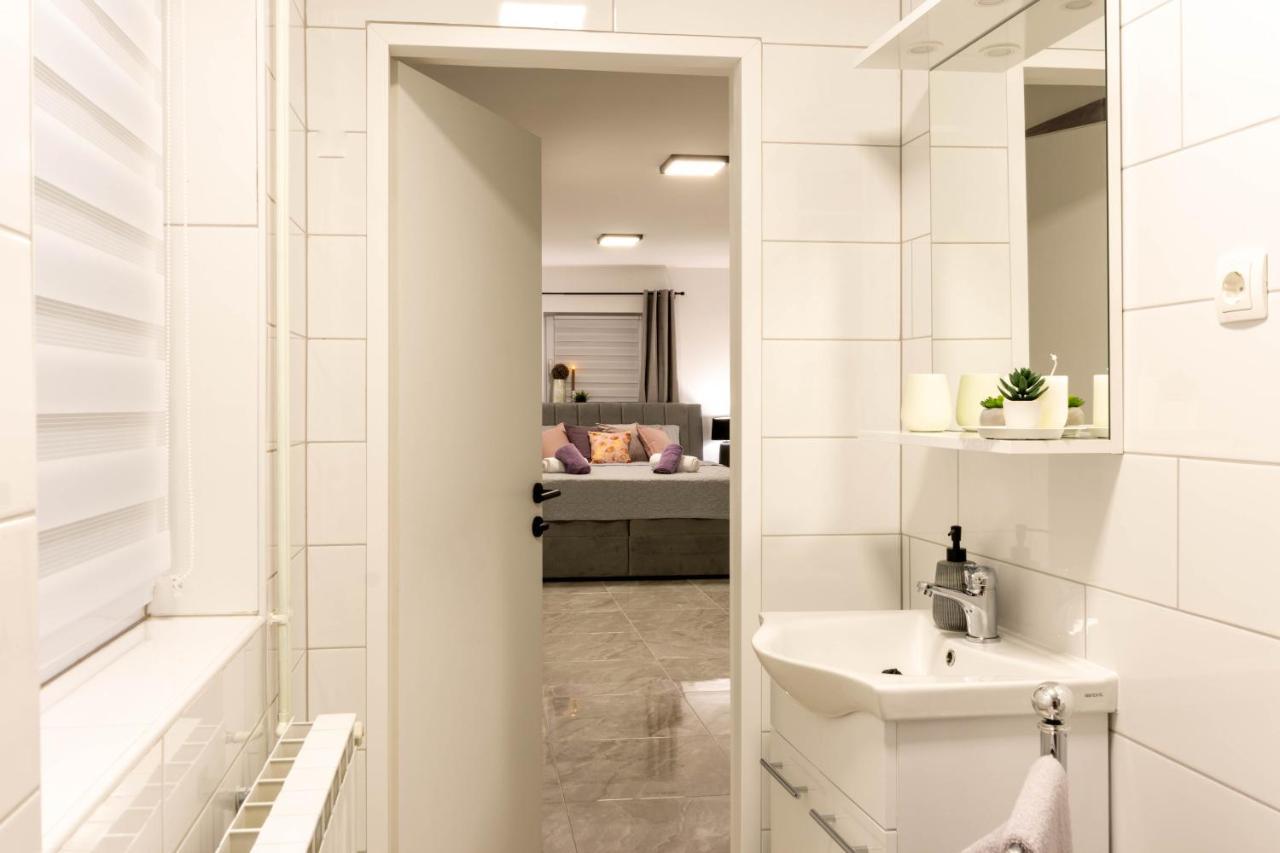 Apartmani Sun & Moon Bjelovar Esterno foto