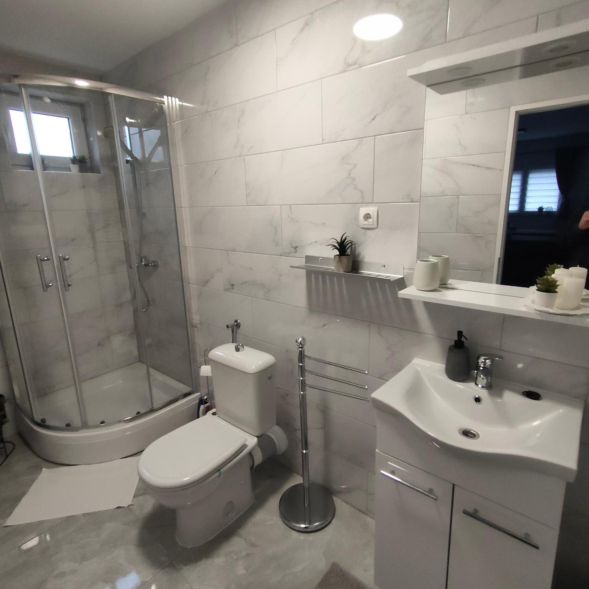 Apartmani Sun & Moon Bjelovar Esterno foto